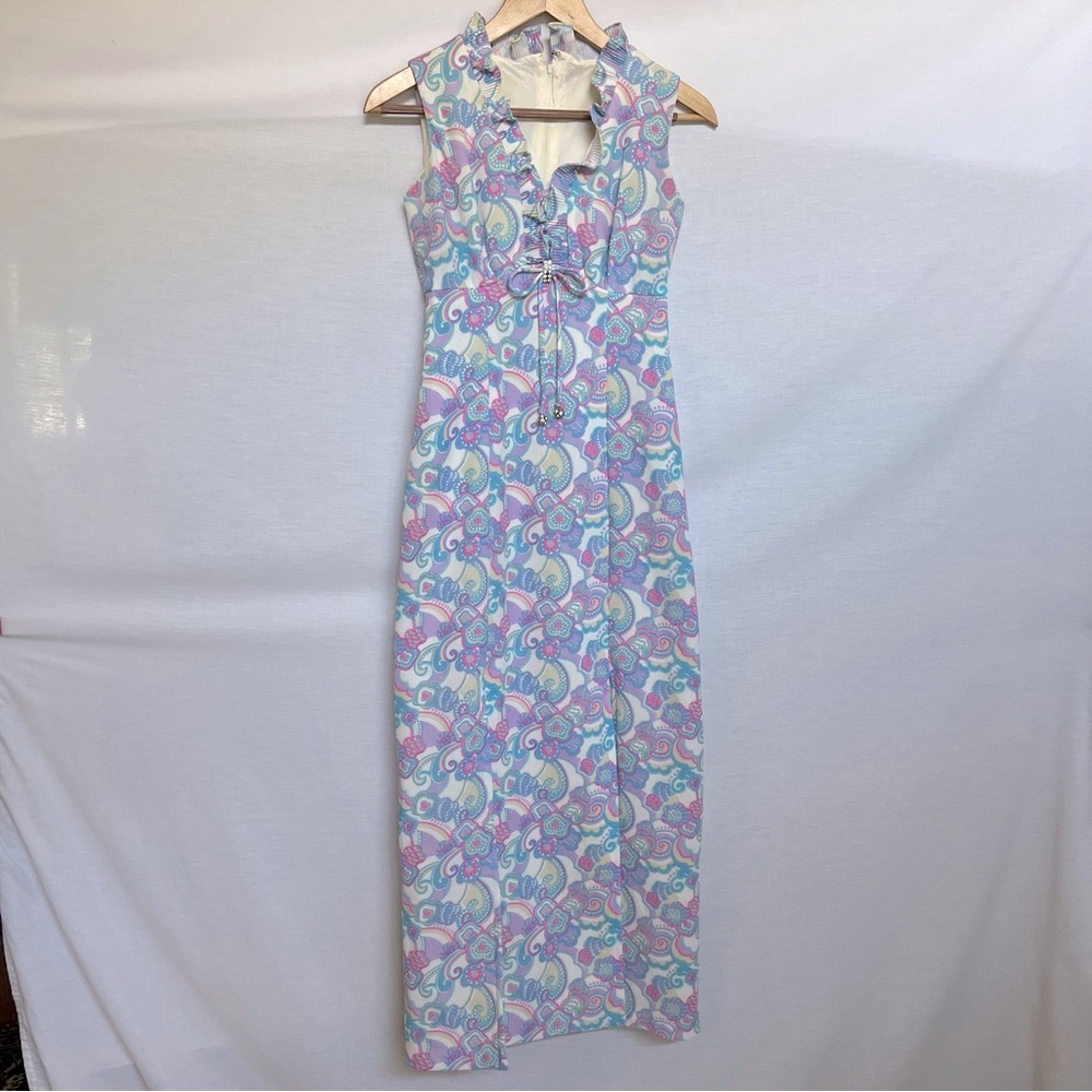 Vintage Purple, Pink, Blue Pastels Sleeveless Ruffled Collar Maxi Dress